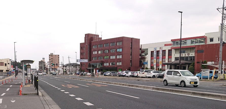 駅西側の「整備区間」はなぜ教育会館（コンセーレ）付近までなの？南北は通らないの？環状線は通らないの？